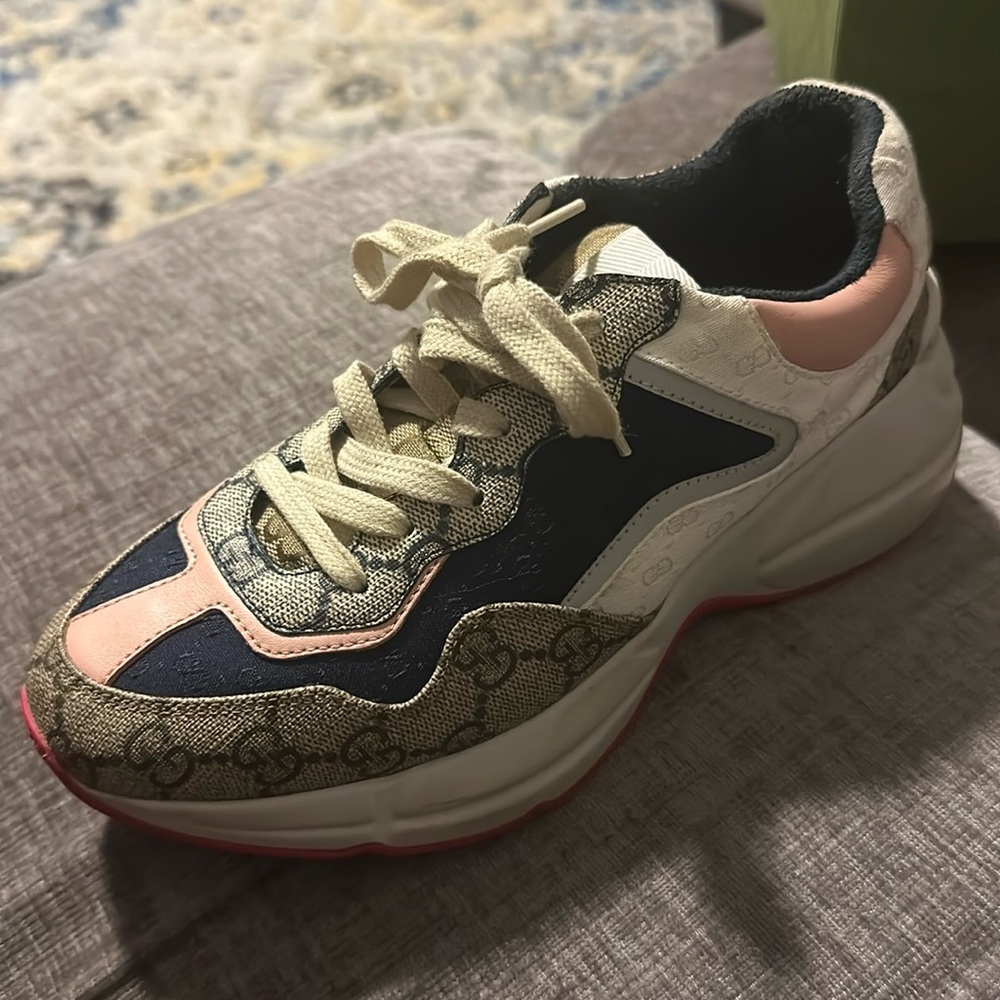 Gucci sneaker